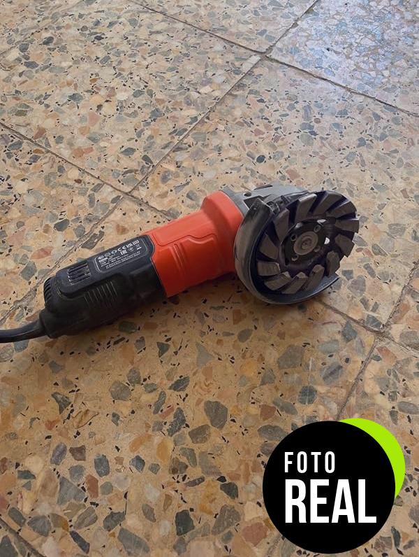 amoladora-angular-blackdecker-mini-beg010-115mm-foto-3
