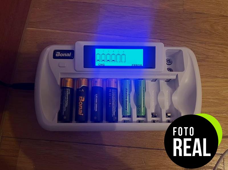 bonai-cargador-pilas-inteligente-9-slot-foto-2