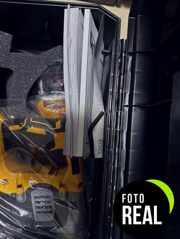 dewalt-kit-herramientas-4-en-1-dck422p3t-qw-foto-2