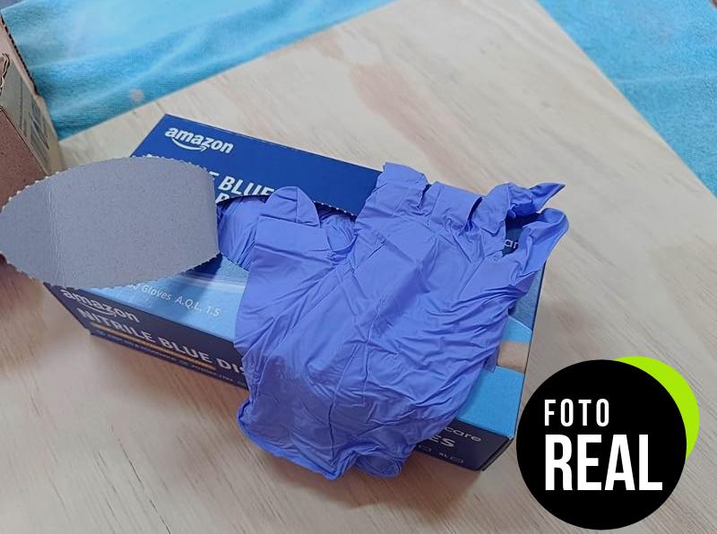 guantes-nitrilo-amazon-basic-care-100u-m-foto-2