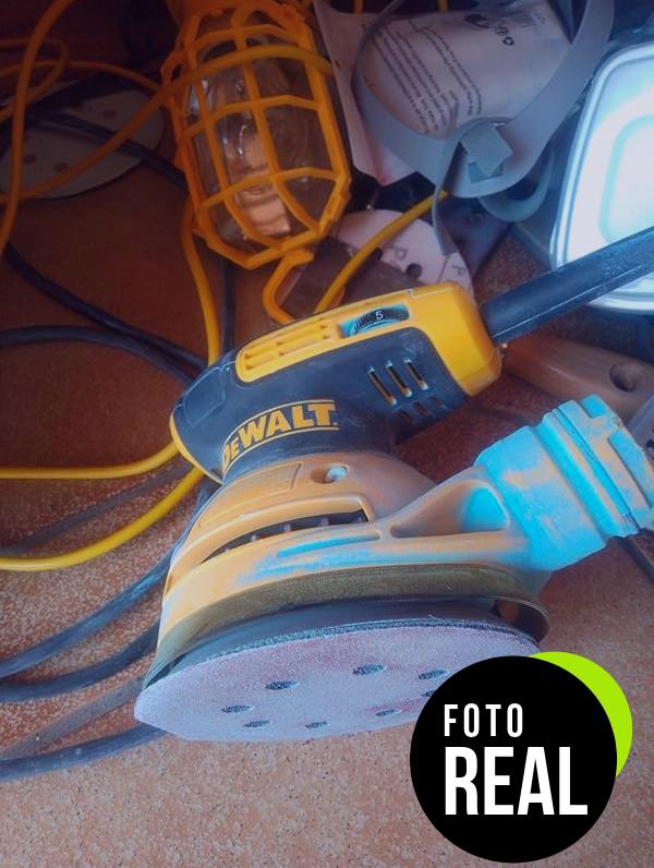 lijadora-dewalt-dwe6423-foto-3