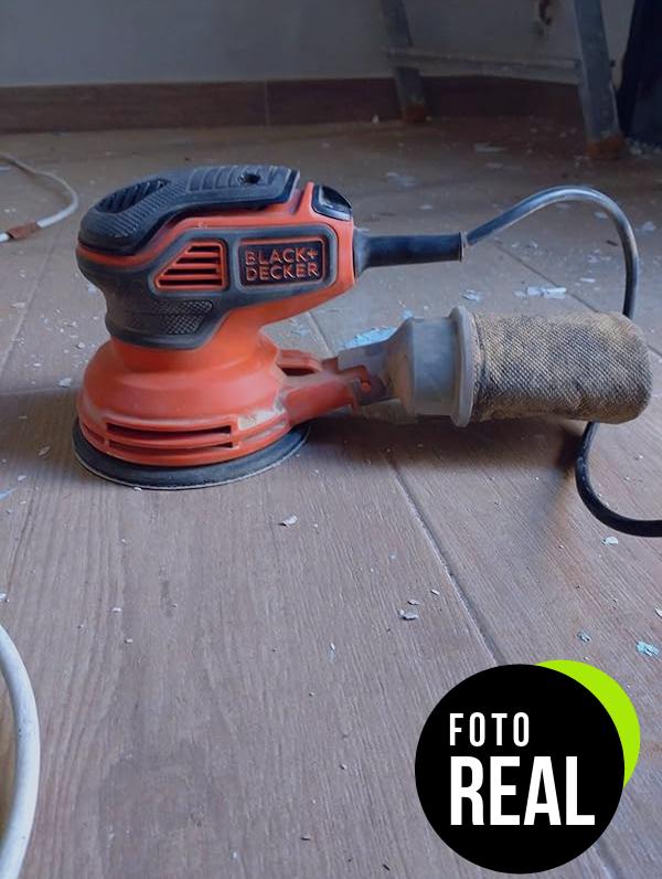 lijadora-rotorbital-blackdecker-bew210-qsn-foto-2