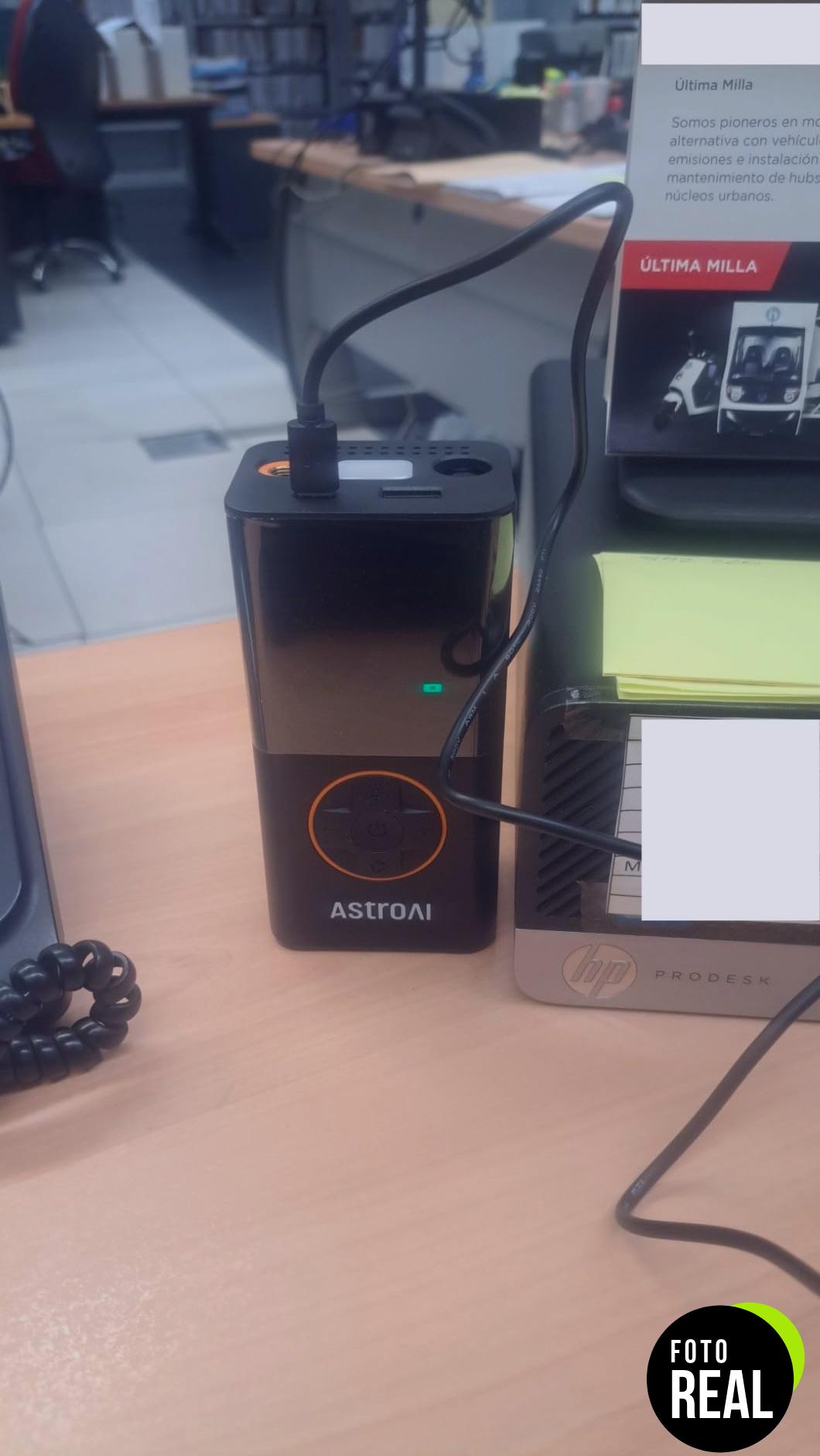 astroai-compresor-aire-portatil-naranja-foto-3