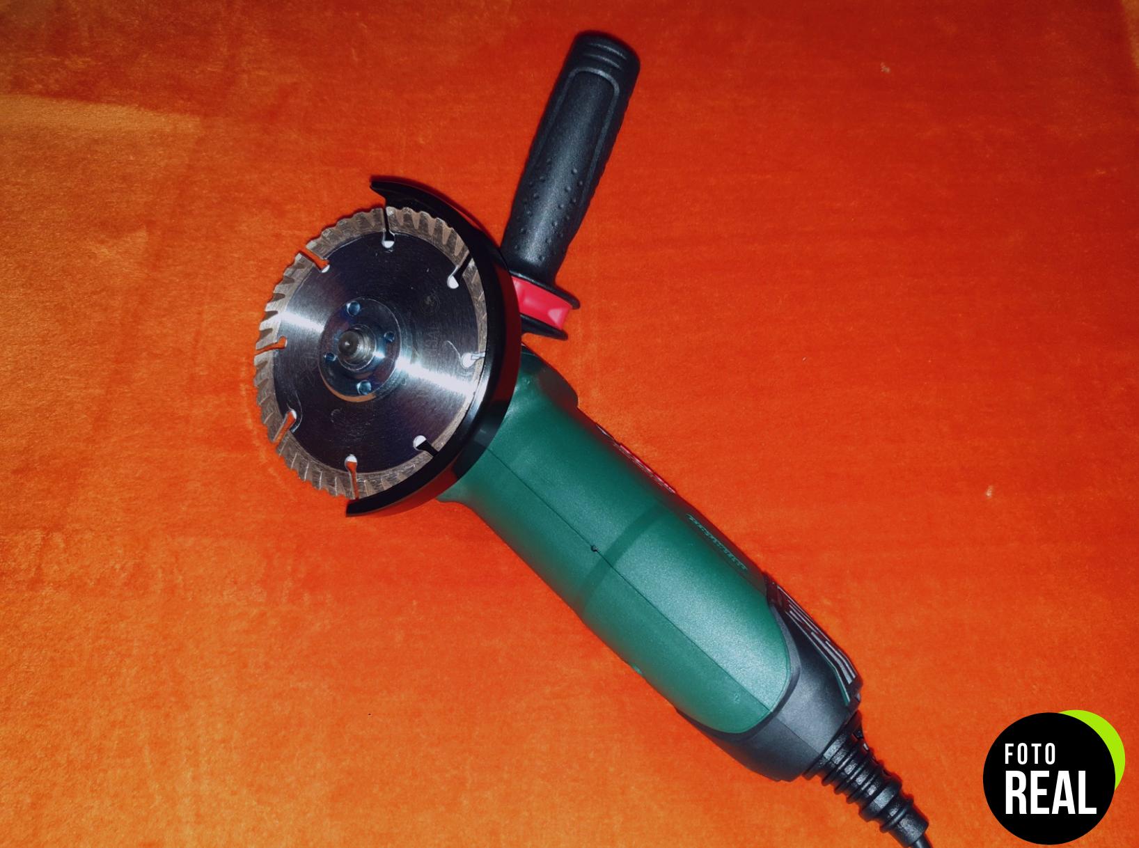 bosch-amoladora-universalgrind-750w-foto-1