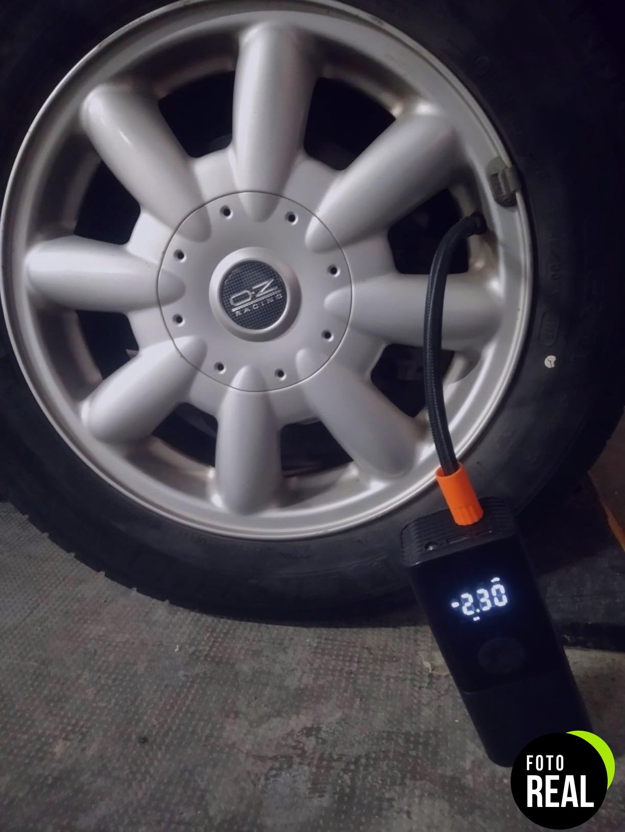 compresor-aire-portatil-6000mah-foto-3