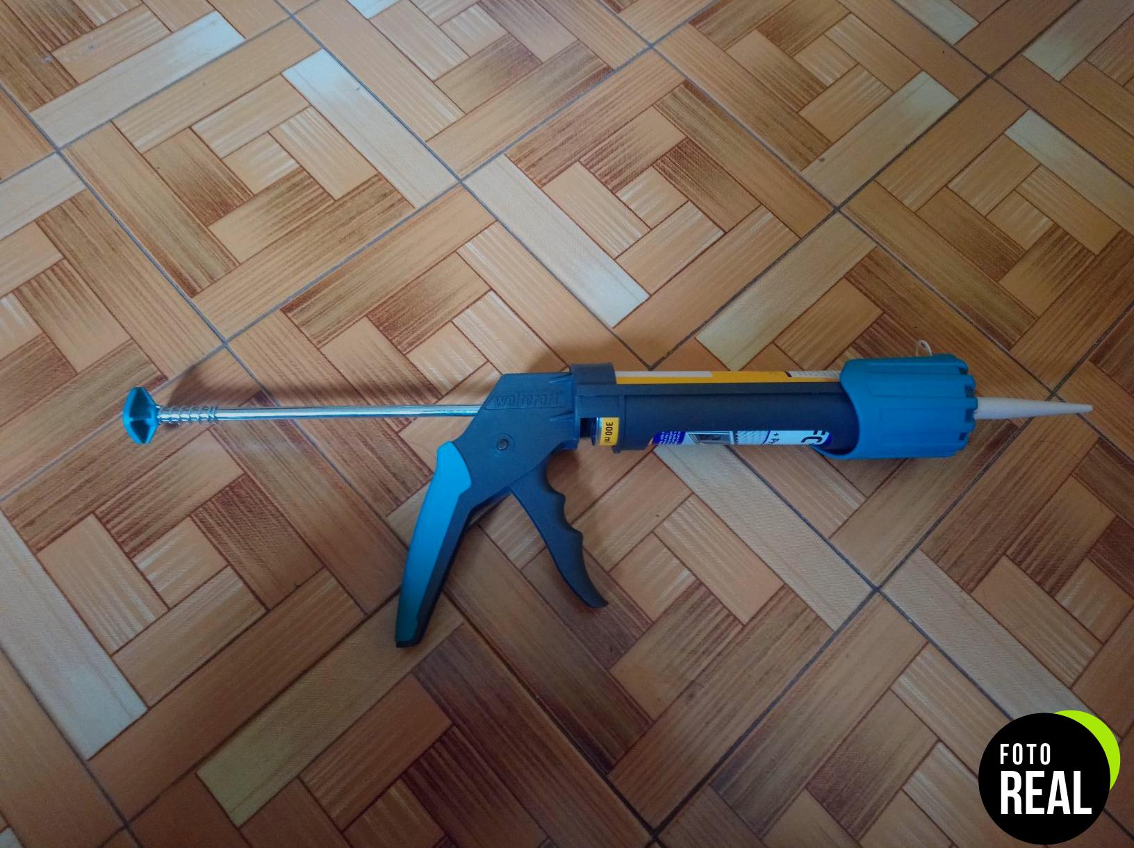 wolfcraft-pistola-cartuchos-mg100-foto-1